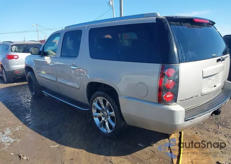 2007 GMC Yukon Xl 1500 Denali from USA, damaged, VIN 1GKFK66837J207642